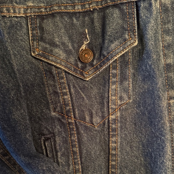 Levi's Vintage Denim Trucker Jacket - Picture 5 of 8